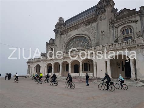 La Plimbare Cu Bicicleta Prin Constan A Galerie Foto