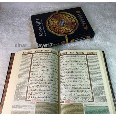 Jual Al Quran Al Majid Terjemah Tajwid Warna Ukuran Besar A Shopee