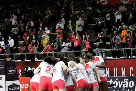 WorldofVolley BRA W Osasco win clássico nacional against Sesc