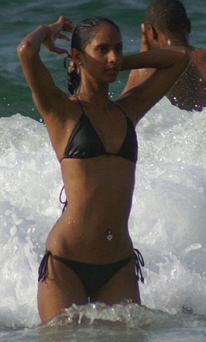 Bikini Girls At Daytona 500 97 Pics