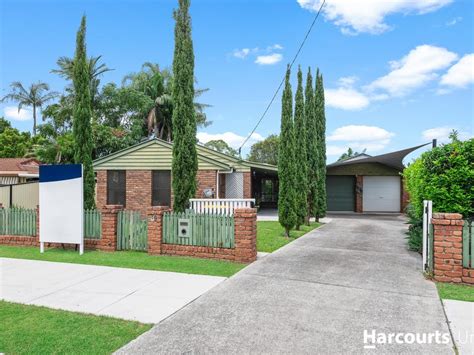 Dundee Drive Morayfield Qld Property Details