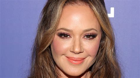 How Leah Remini Really Hid Her Pregnancy On King Of Queens