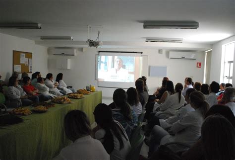 Coordena O De Comunica O Social Evento Valoriza Os Profissionais Do