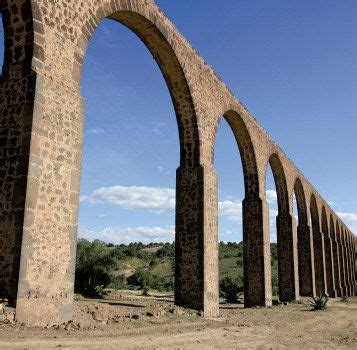 Arcos del padre Tembleque en Zempoala Hidalgo Obra hidráulica fue