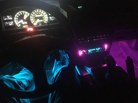 Made my AW11 interior "80's S T Y L E" : r/mr2