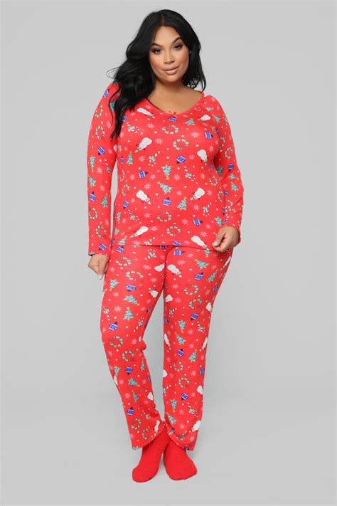 Plus Size Sleepwear