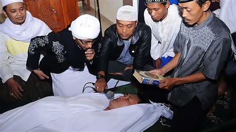 Mengenal Sumpah Pocong Pahami Akibat Dan Hukumnya Dalam Islam Hot