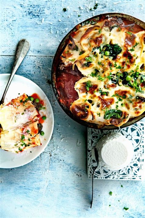 Cannelloni Met Wilde Spinazie En Ricottabechamel Delicious Magazine