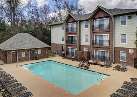 University Village Tallahassee Off Campus Fsu Housing College Rentals