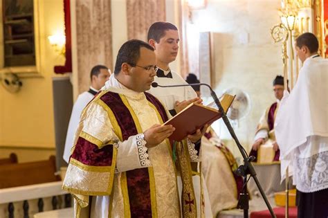 Pílulas Litúrgicas Fotos da Missa da Ceia do Senhor na Administração