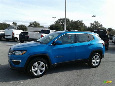 2018 Laser Blue Pearl Jeep Compass Latitude 125289657 Photo 12 Car Color