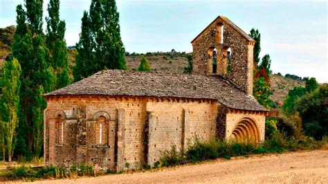 Las 10 ermitas más bonitas de Navarra que tienes que conocer y visitar