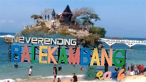 Foto Pantai Balekambang Malang - tukangpantai