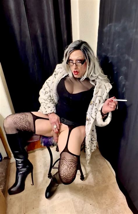 Hot Cock Smoking Goddess Marilyn 37 Nude Pics XHamster