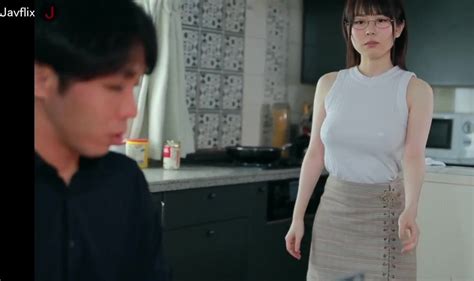 No Bra Challenge Does He Notice Braless Nude Youtube Video Ytbare