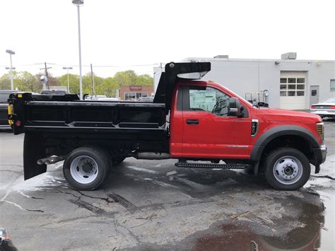 Dump Truck Rentals near Boston, MA | Rent a Ford F-550 Dump Truck