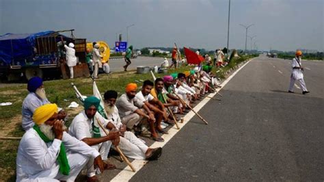 Bharat Bandh Roads Blocked Across Haryana Uttar Pradesh And Delhi As Farmers Stage Protest