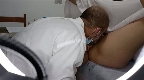 Gynecologist Can T Resist And Ends Up Having Sex With Patient During Exam Xvideos