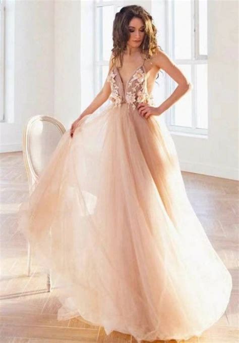 Daisda Elegant Long A Line V Neck Backless Wedding Dress With Tulle Floral