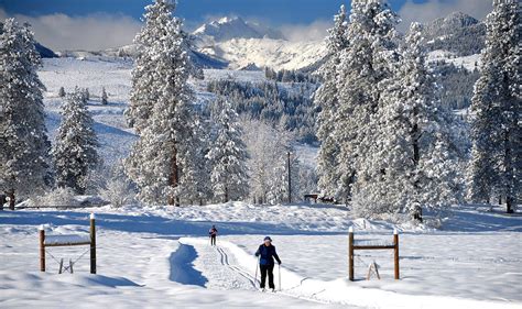 For the truly dedicated, Washington state has a snow oasis | HeraldNet.com