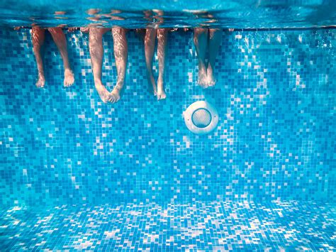 Seven Steps To Keep Safe Around The Swimming Pool Hilda Sibrian