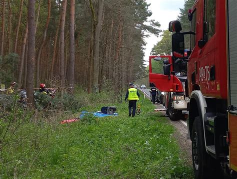 Śmiertelny wypadek pod Toruniem 36 latek z citroena nie żyje Super