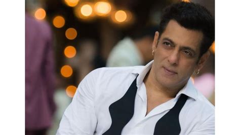 Salman Khans Security Upgraded To Y Post Death Threats Akshay Kumar