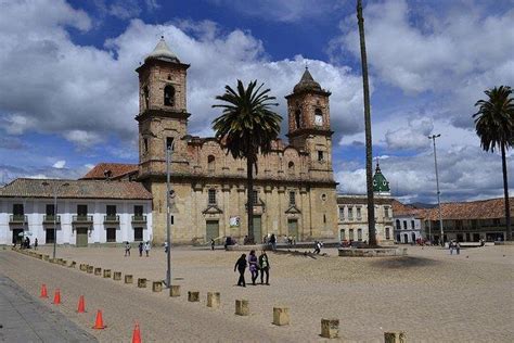 Tour Al Parque Jaime Duque Y La Catedral De Sal En Zipaquira En Privado Con Almuerzo Y Recogida