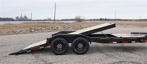 HDT GN Gooseneck Tilt Equipment Trailer Diamond C Trailers