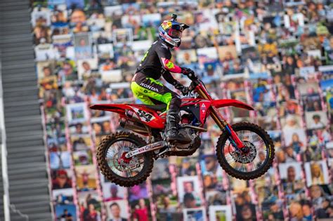 Roczen Third In Ama Supercross Final Standings