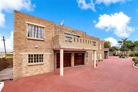Marlboro Gardens Property : Property and houses to rent in Marlboro ...