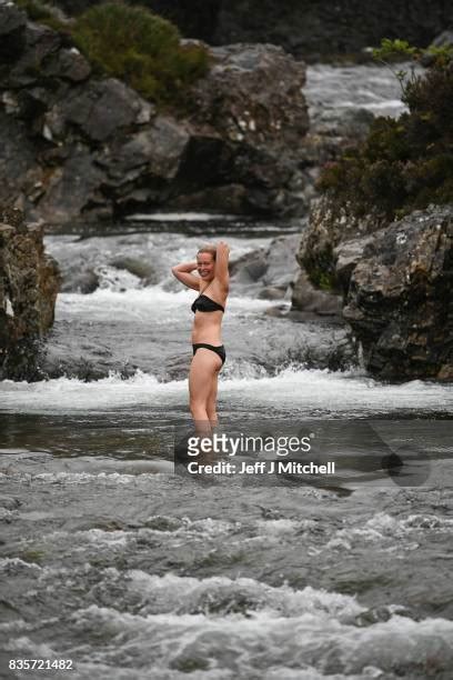 7 Hot Sexy Julia Johansson Bikini Pics