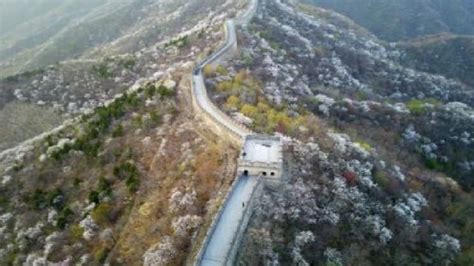 China 2 Detained For Damaging Section Of Great Wall