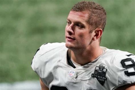 Atleta Se Torna O Primeiro Jogador Em Atividade Da NFL A Se Assumir Gay