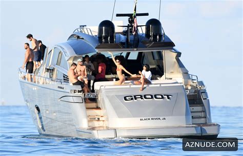 Kendall Jenner Sexy In A Barely There Bikini With Friends On A Yacht In Miami AZNude