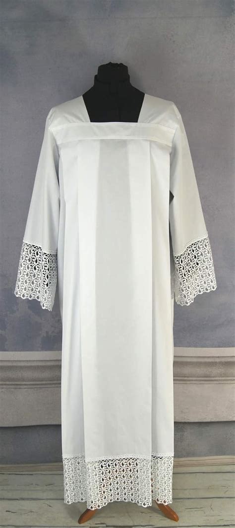 Traditional Priest Alb With Pleats White Alb Albs For