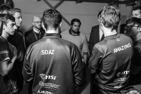 League Of Legends Fnatic Se Clasifica Para Los Playoffs De La Lcs