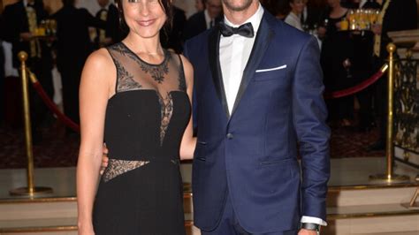 Photo Romain Grosjean Et Sa Femme Marion Jolles Enceinte Diner De