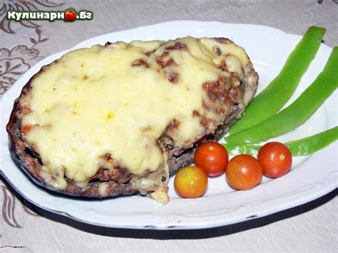 Рецепта за пълнен патладжан с кайма и гъби - кулинарно.бг