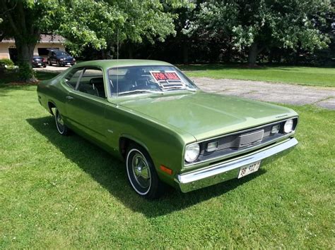 Make Plymouth Model Duster Year 1972 Exterior Color Green Interior