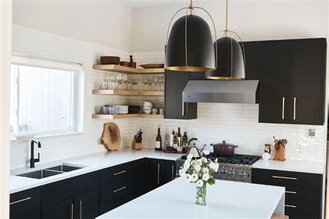 Professional Tips To Renovate Your Kitchen Residence Style