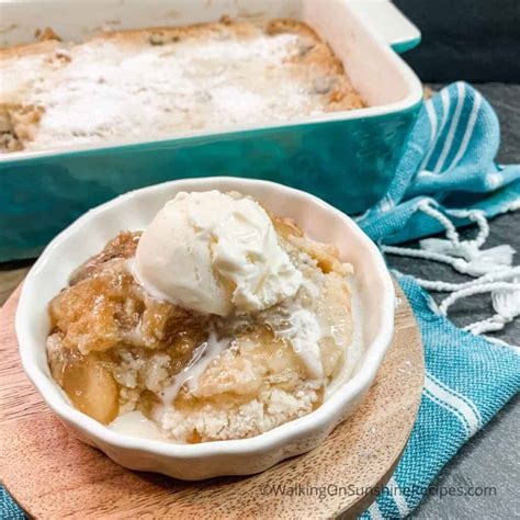 15 Super Easy Fall Dump Cake Recipes Everyone Will Obsess Over