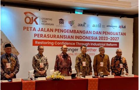 Ojk Luncurkan Roadmap Perasuransian Koran Jakarta