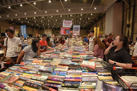 Big Bad Wolf Book Sale Opens In Pampanga Abs Cbn News