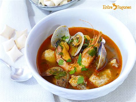 Sopa De Pescado Y Marisco