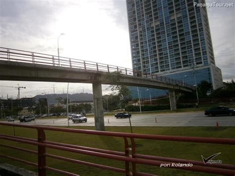 Paso Peatonal De La Cinta Costera Viajenda Panamá