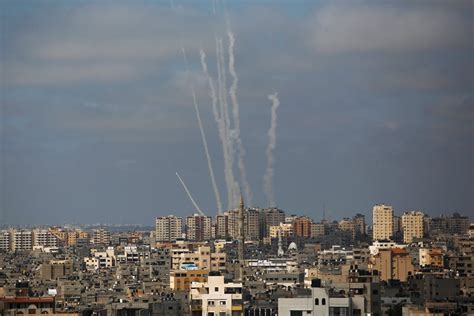 Gaza War Crimes Indiscriminate Hamas Rocket Attacks On Israel Are War