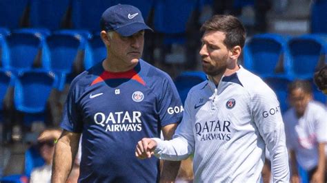 Fichajes Bar A El Psg Desmiente A Galtier Sobre La Salida De Leo Messi