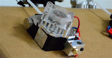 MRRF 17 E3D Introduces Combination Extruder And Hotend Hackaday