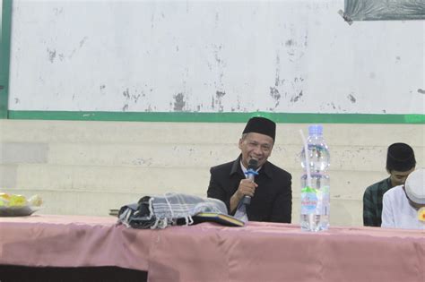 Pembukaan Kegiatan Hari Santri Ma Had Al Jamiah Adakan Maulidurrasul